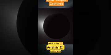 Solar eclipse captured by Artemis II #nasa #artemis #shorts