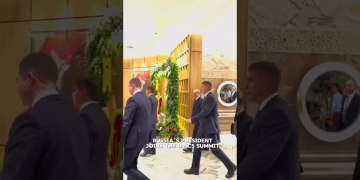 PUTIN ARRIVES IN INDIA